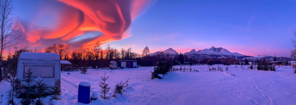 Kamping Lehara w Starej Lesnej